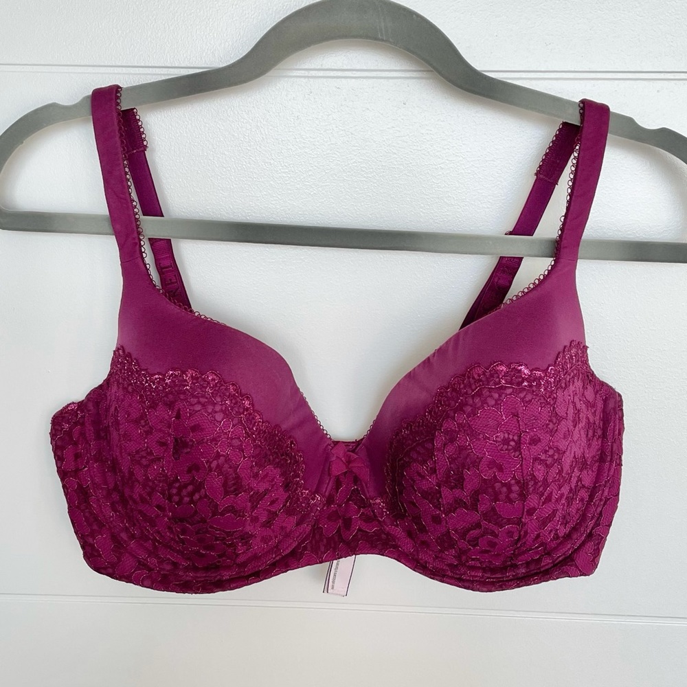 36DD Victoria’s Secret lined demi bra